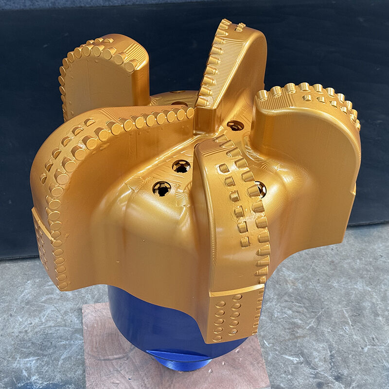 Oliewaterput 5 messen Dubbele rij snijmachines Diamant Pdc boren stukjes stukjes te koop